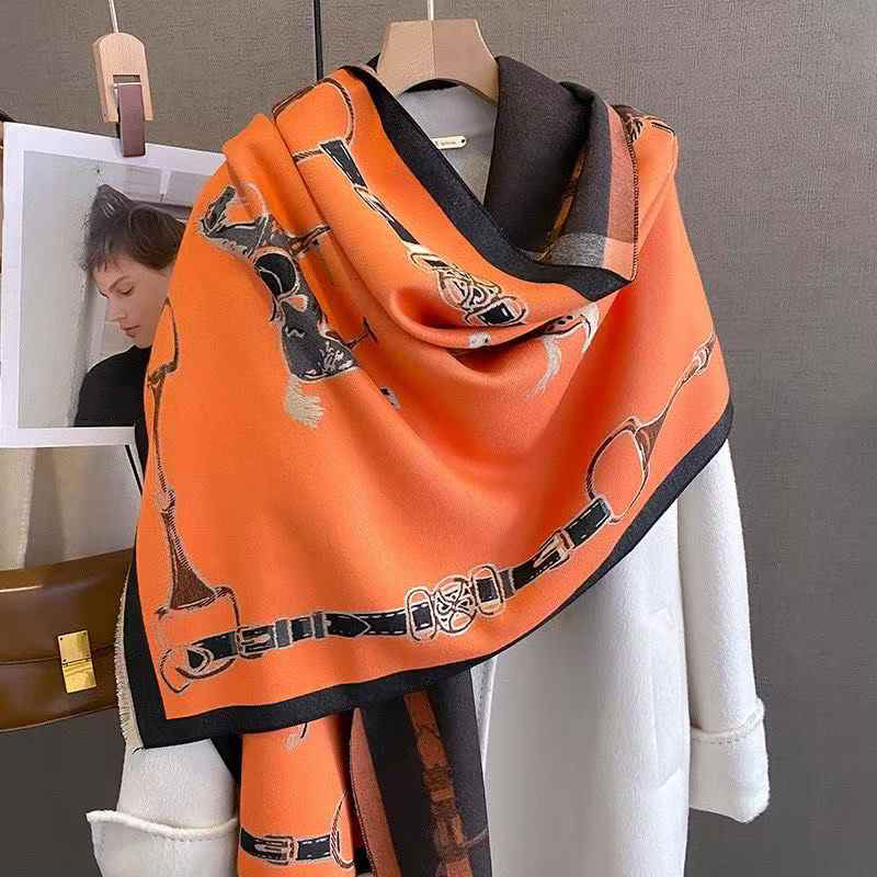 Retro Rider Horse Schal aus Ka – Men Accessories For Neck Bewertung und Preis
